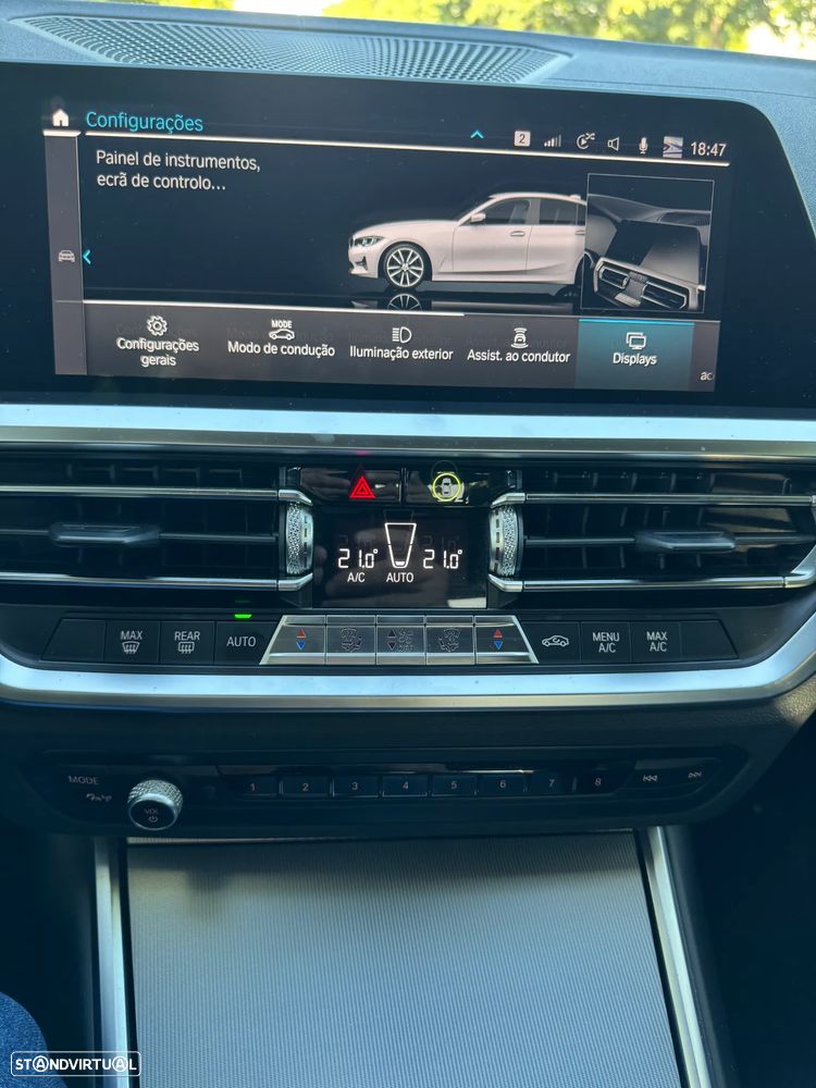 BMW 320 d Line Sport Auto - 38