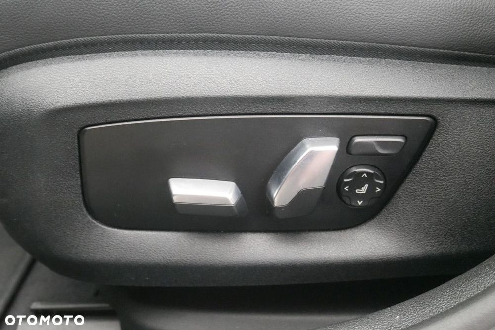 BMW Seria 5 - 37