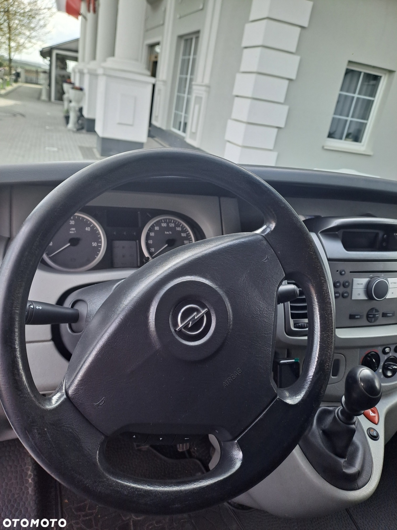 Opel Vivaro - 7