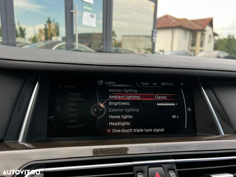BMW Seria 7 740d xDrive - 33