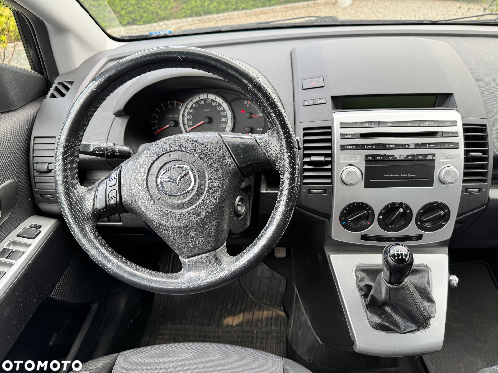 Mazda 5 - 23