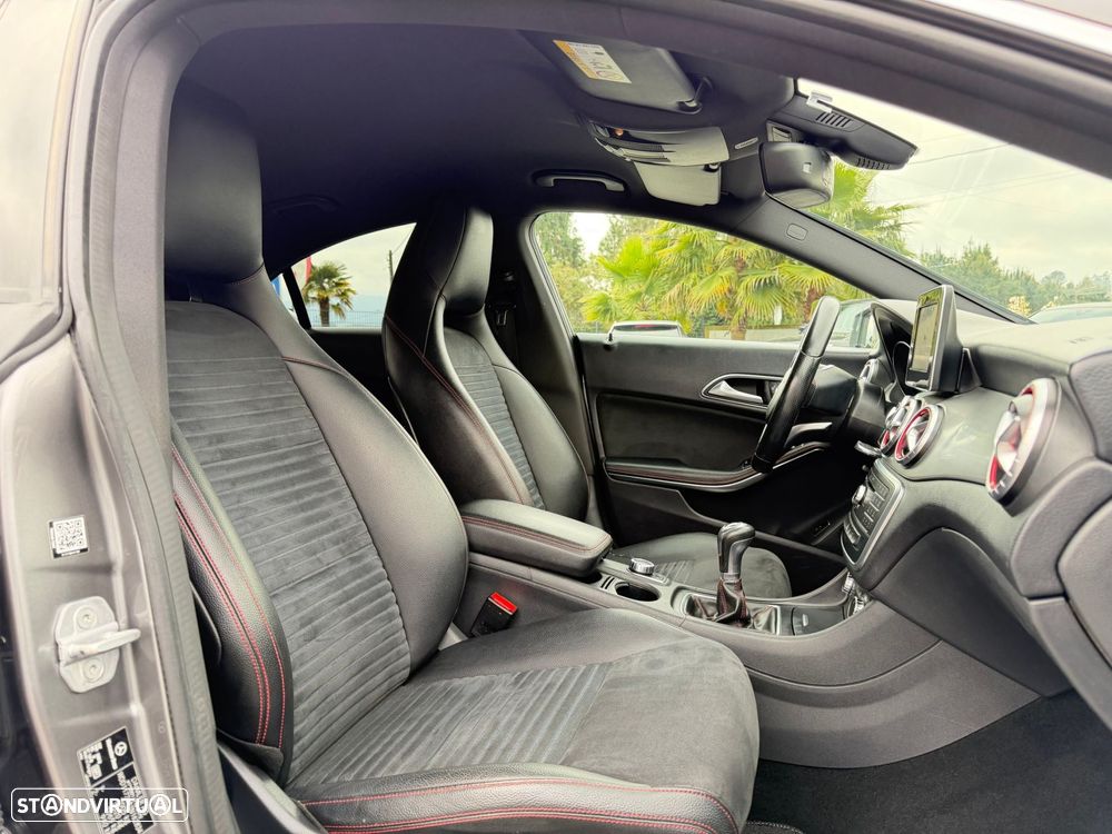Mercedes-Benz CLA 200 d AMG Line - 24