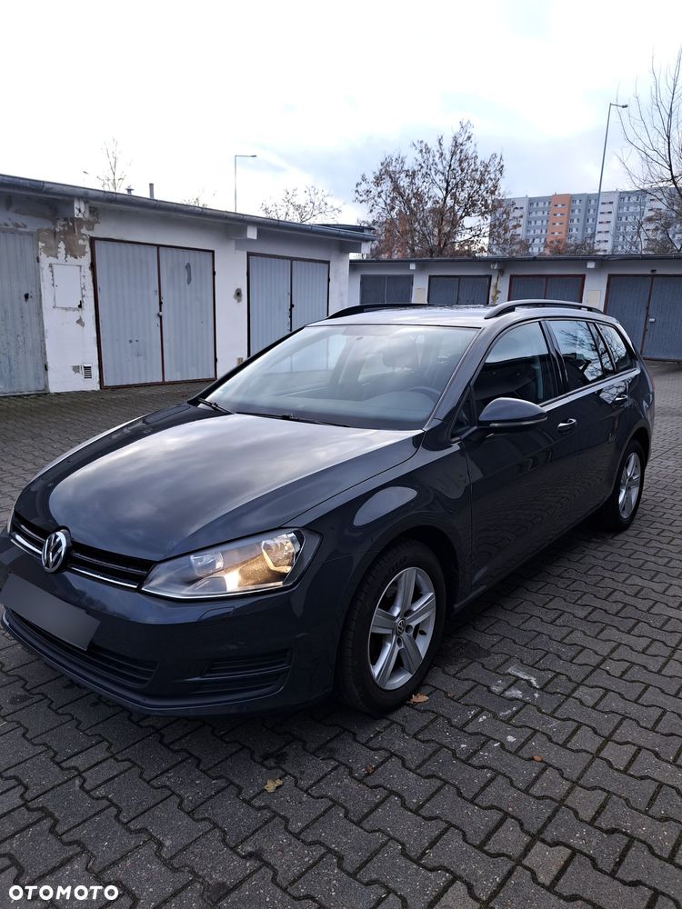 Volkswagen Golf - 5