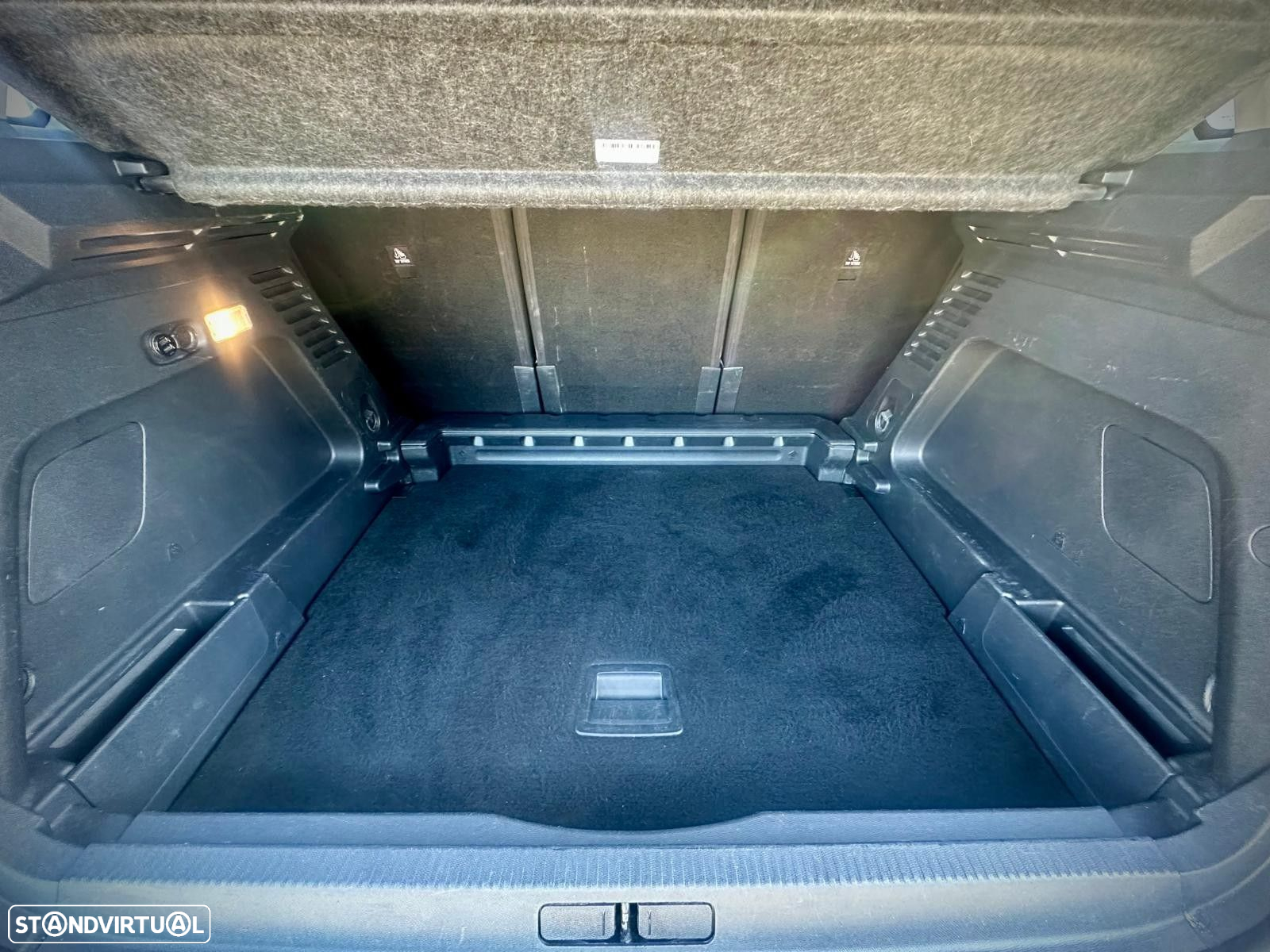 Citroën C5 Aircross 1.5 BlueHDi Shine J19 EAT8 - 18