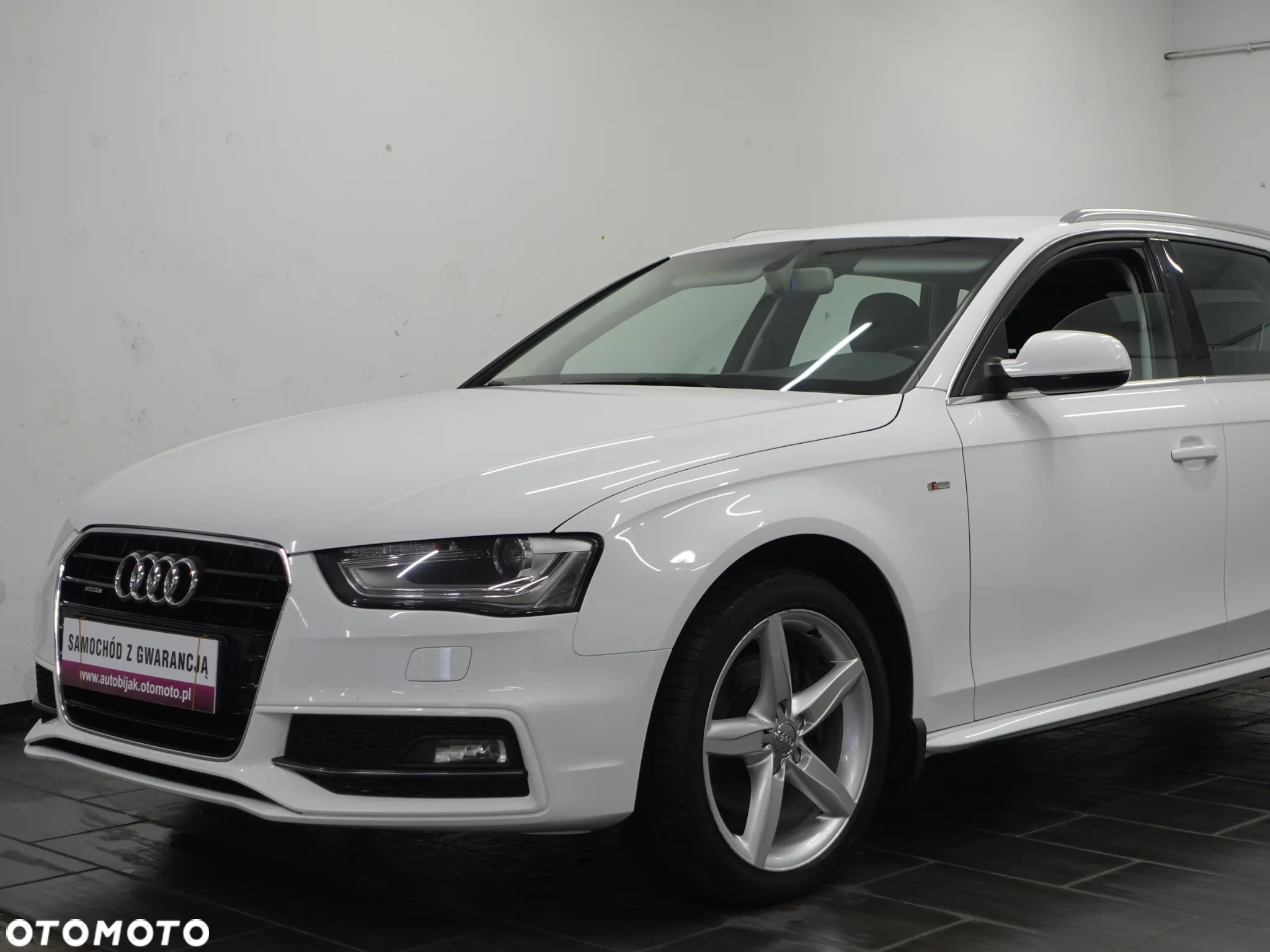 Audi A4 Avant 2.0 TDI DPF clean diesel quattro S line Sportpaket - 16