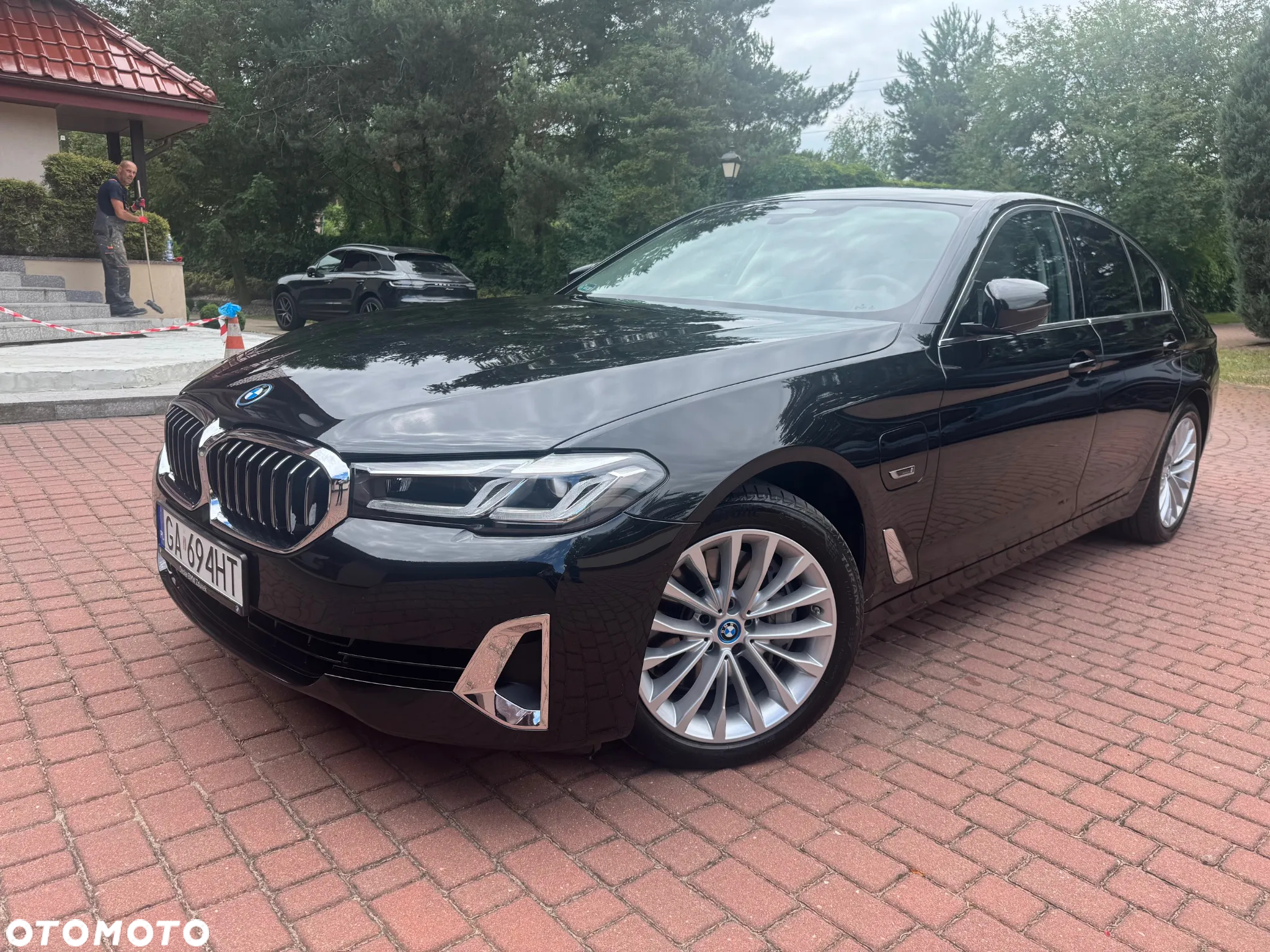 BMW Seria 5 545e xDrive - 3