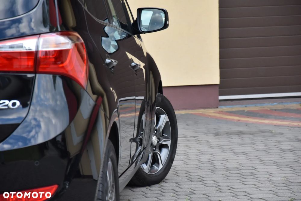 Hyundai ix20 1.4 blue YES - 7