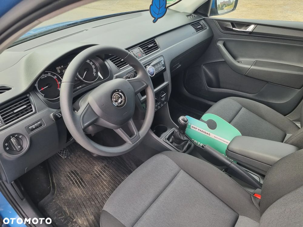 Skoda RAPID 1.0 TSI Ambition - 15