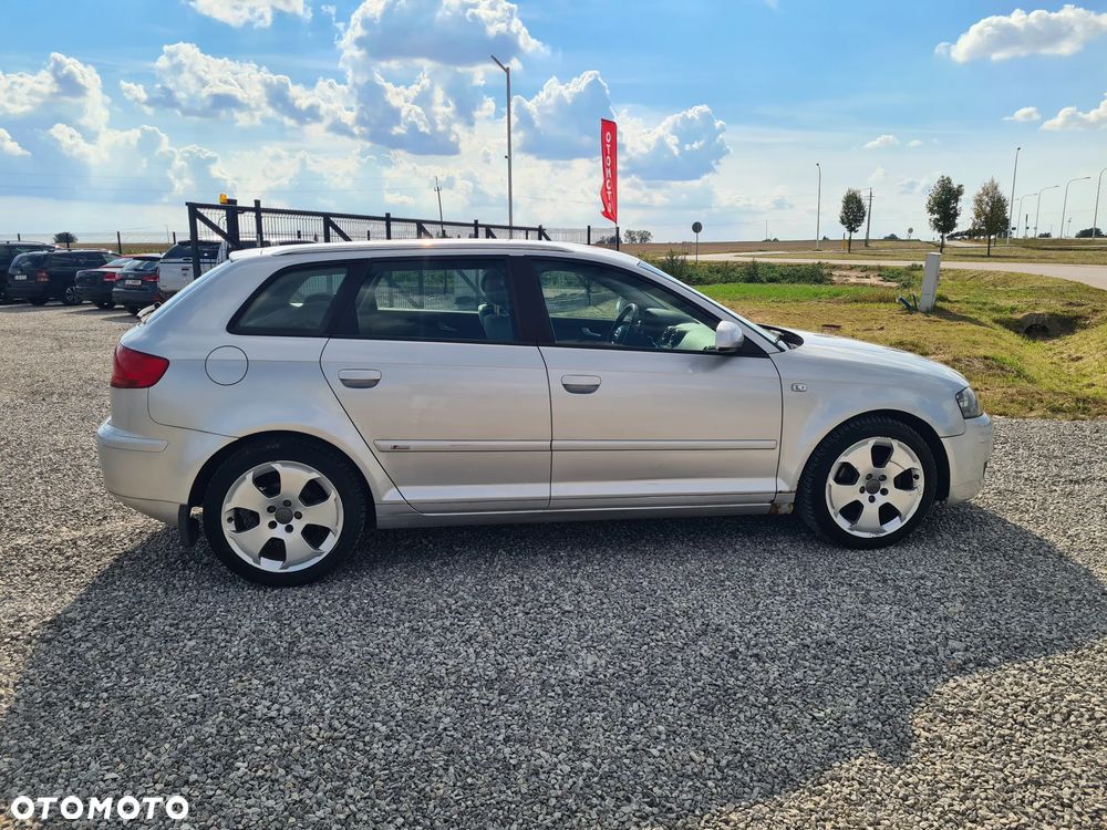 Audi A3 Sportback - 12