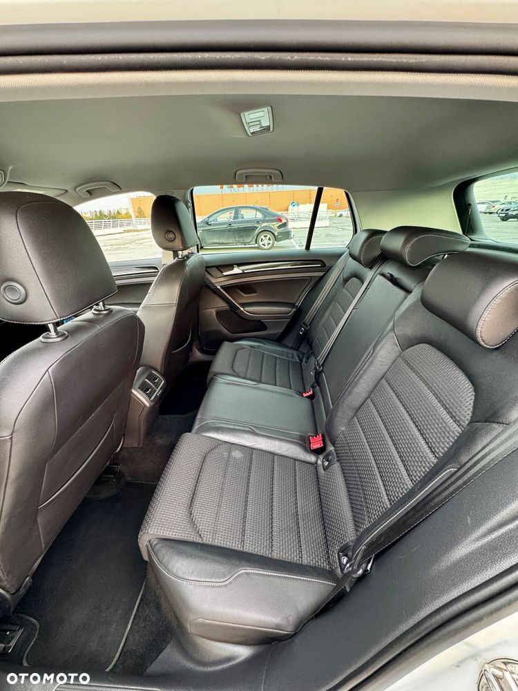 Volkswagen Golf 1.6 TDI BMT Highline - 16