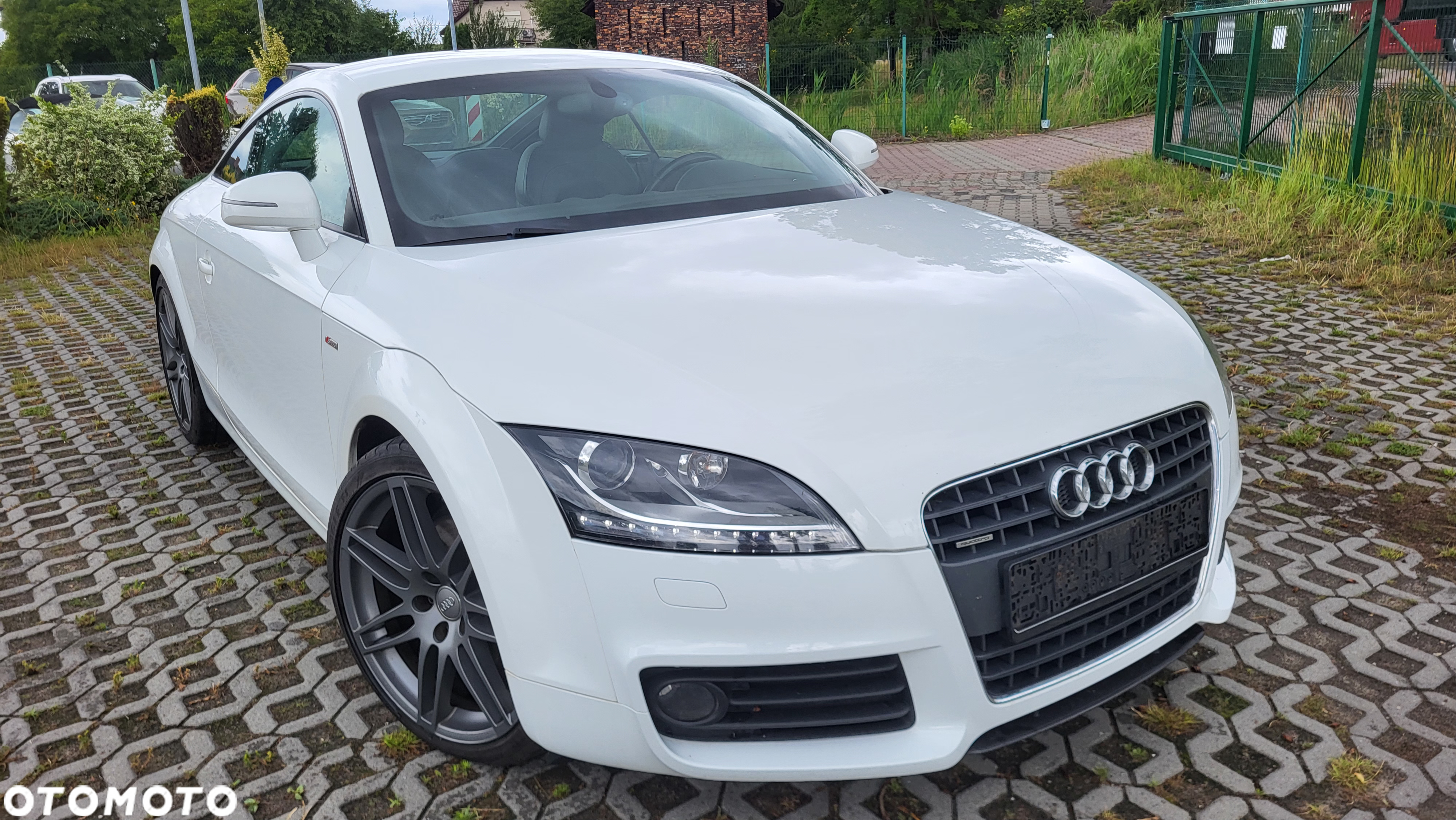 Audi TT Coupé 2.0 TDI Quattro - 30