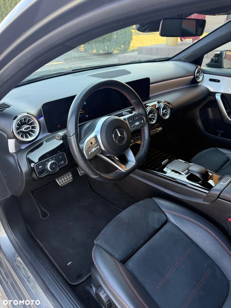 Mercedes-Benz Klasa A 220 7G-DCT AMG Line - 27