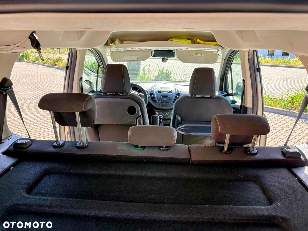 Ford Tourneo Courier 1.5 TDCi Titanium - 13