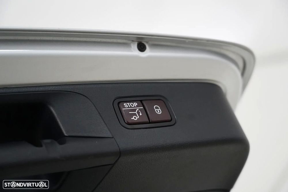 Mercedes-Benz GLC 250 d 4-Matic - 19