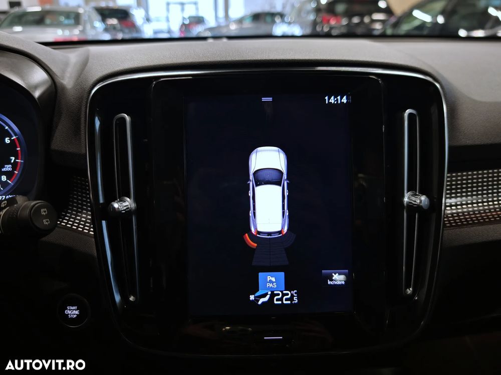 Volvo XC 40 T3 Geartronic RDesign - 13