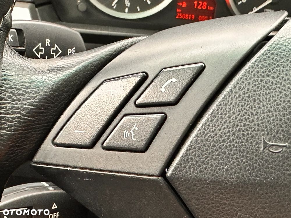BMW Seria 5 - 16