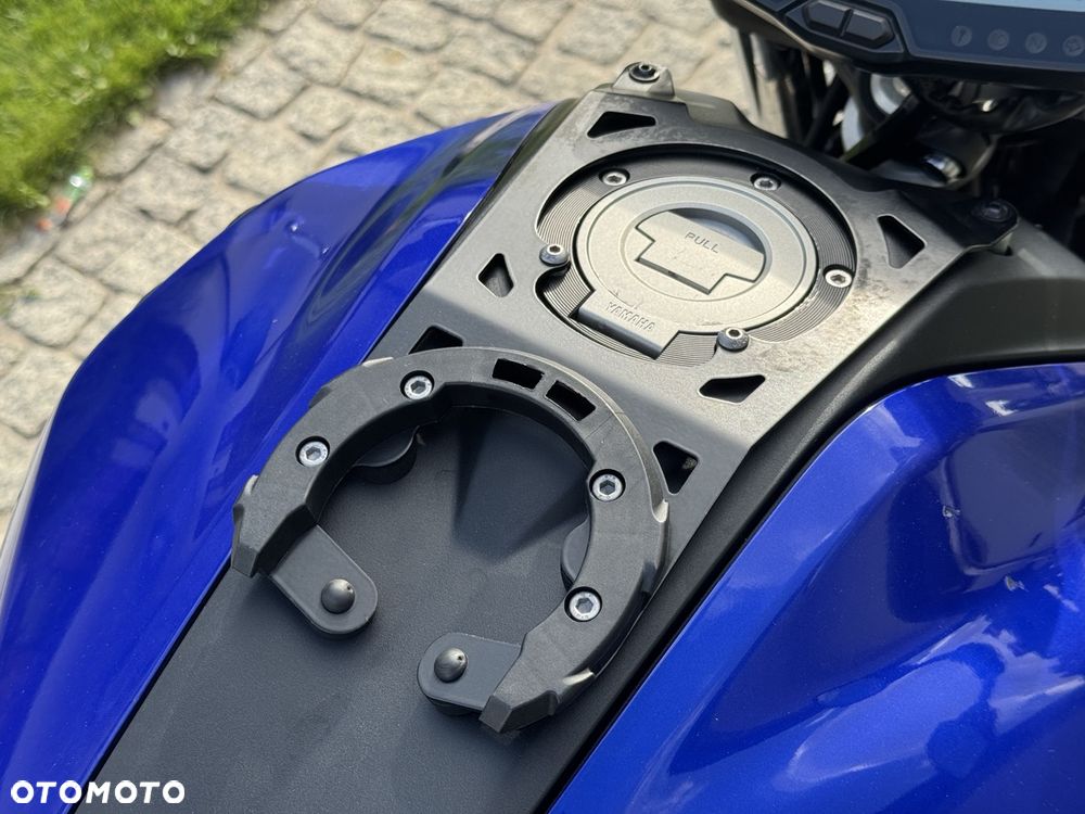 Yamaha MT - 30