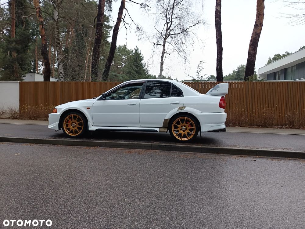 Mitsubishi Lancer Evolution - 15