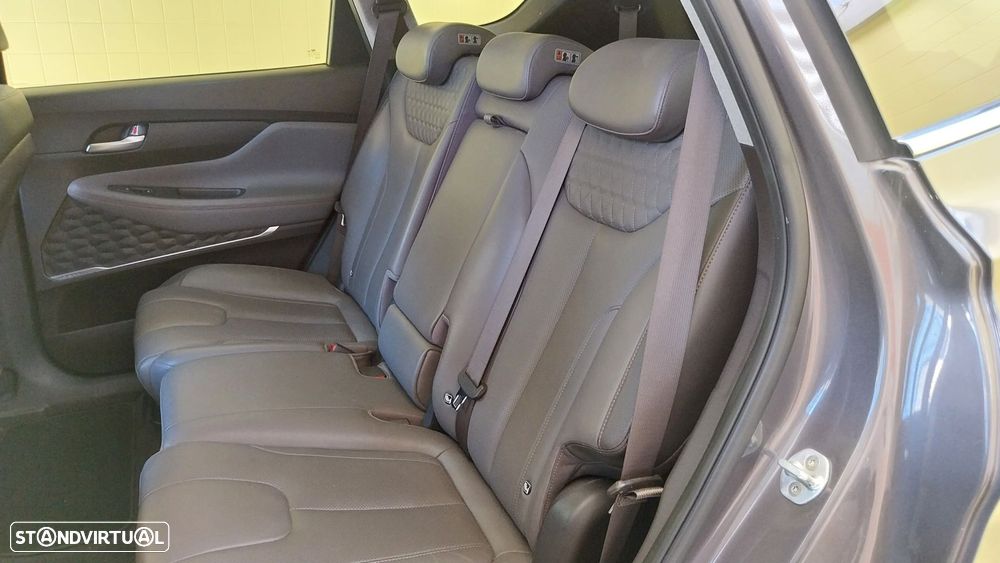 Hyundai Santa Fe 2.2 CRDi Premium Aut. - 24