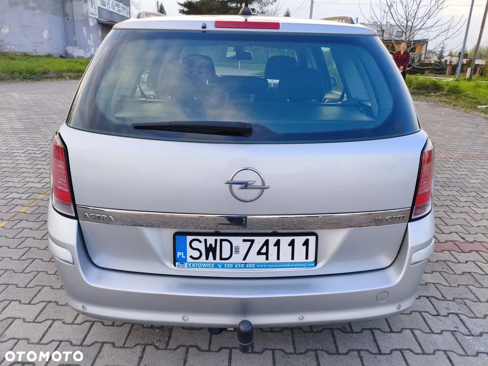 Opel Astra 1.9 CDTI DPF Automatik Cosmo - 6