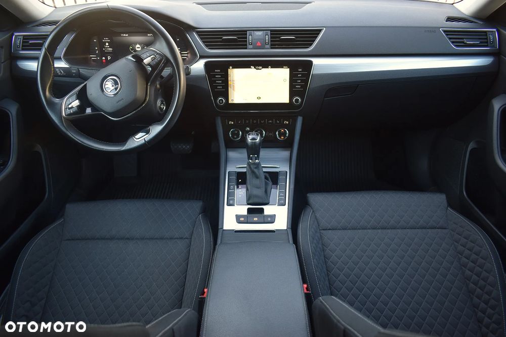 Skoda Superb 2.0 TDI SCR Style DSG - 5