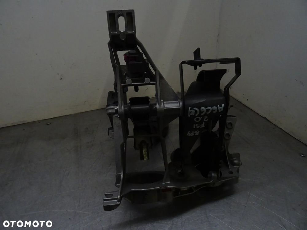 AUDI A6 C6 KOMBI 04-07 2.0T PEDAŁY KOMPLET 4F1721316 - 7