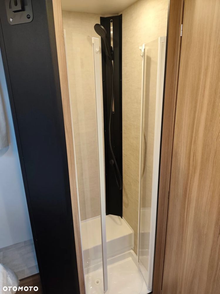 Rimor KILIG 69 Plus Queen Bed NOWY Automat Xenon Alu Doposażony 5 Osobowy Zimowy Kamera FV23% Promocja Dealer - 28