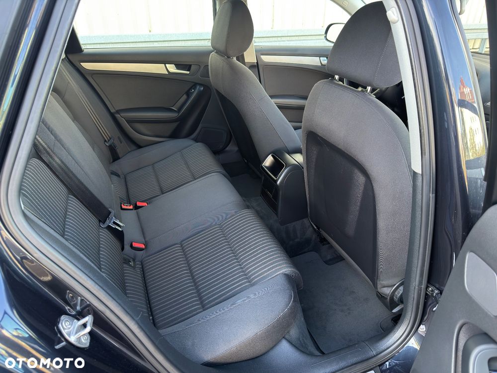 Audi A4 Avant 2.0 TDI Quattro S tronic - 17