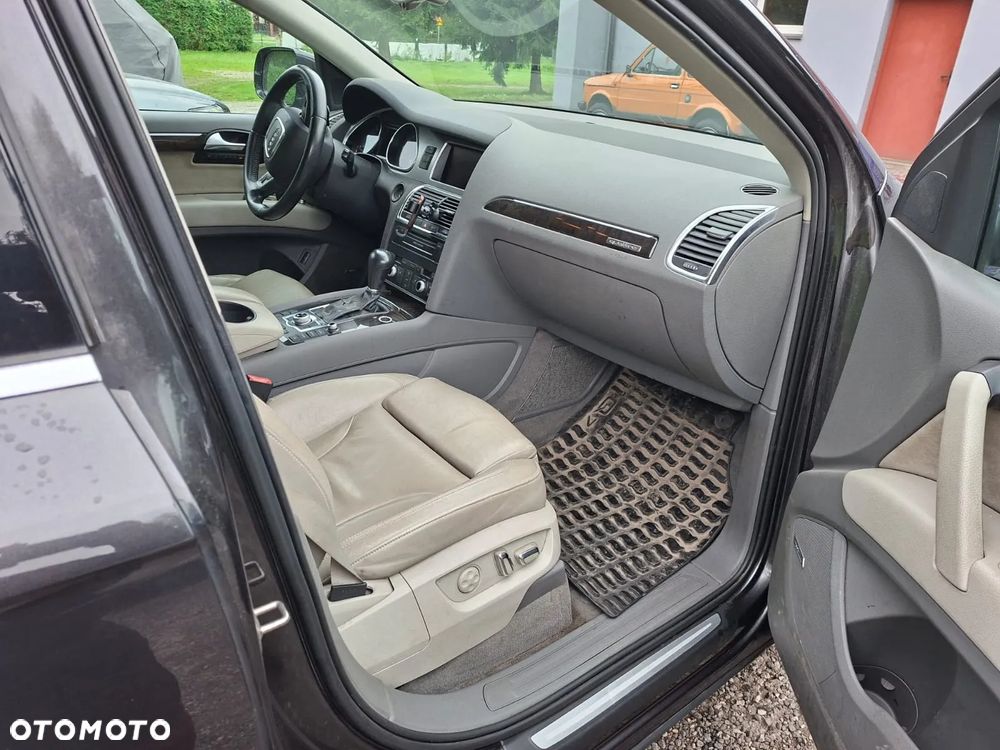 Audi Q7 3.0 TDI Quattro Tiptronic - 6