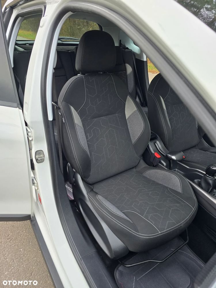 Peugeot 2008 BlueHDi 100 STOP & START Style - 21