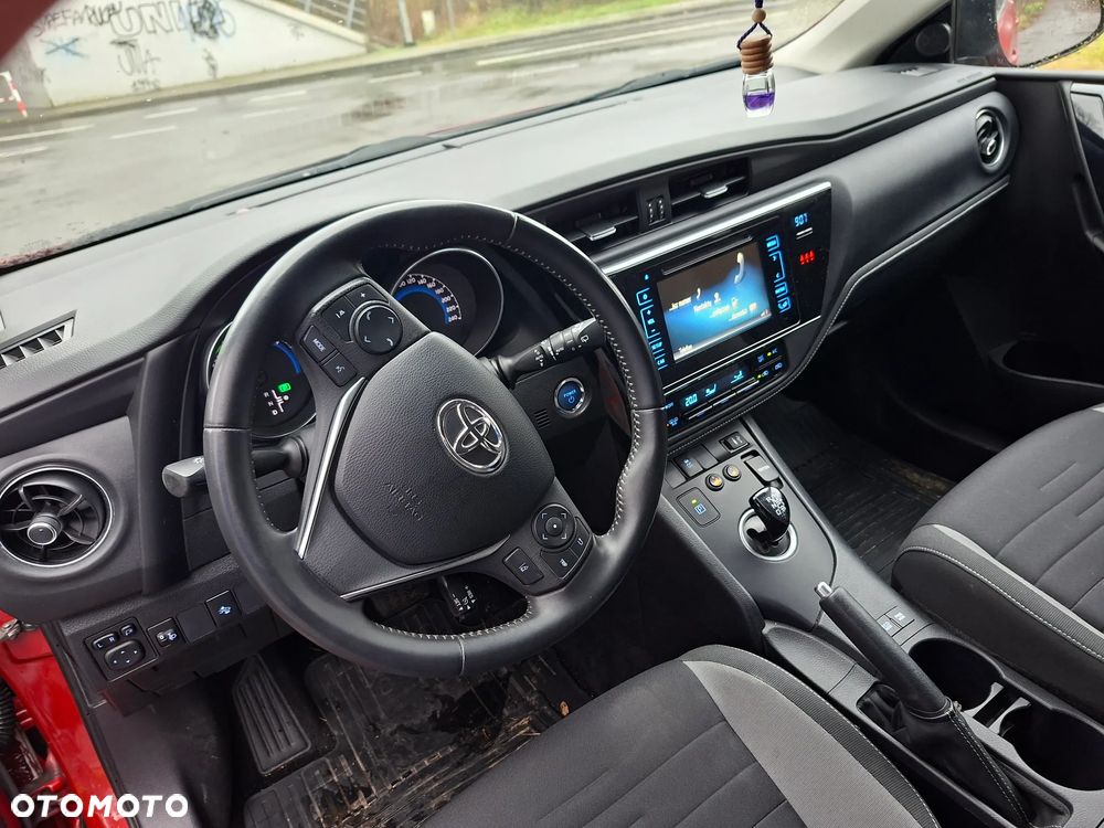 Toyota Auris 1.8 VVT-i Automatik Edition - 4