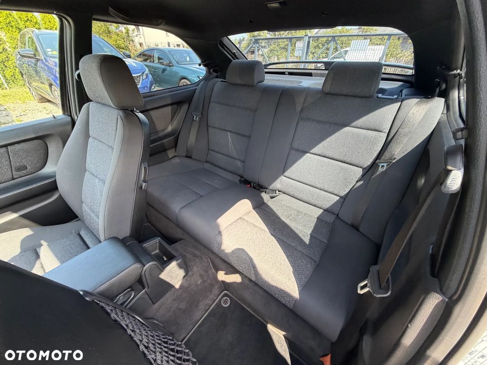 BMW Seria 3 - 24