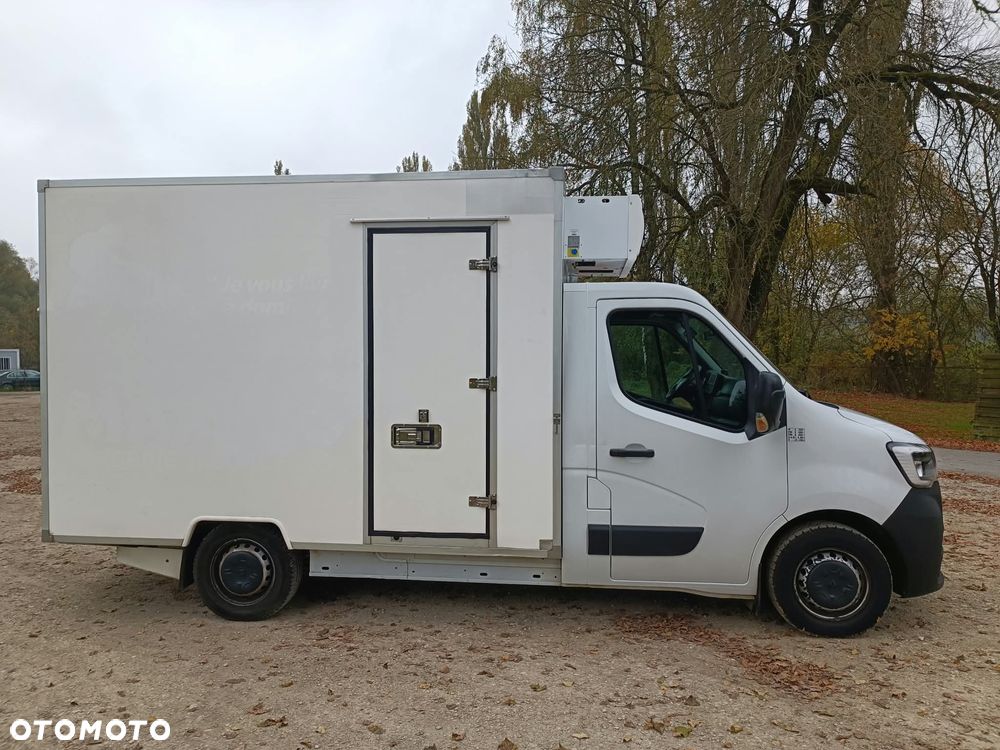 Renault Master - 11