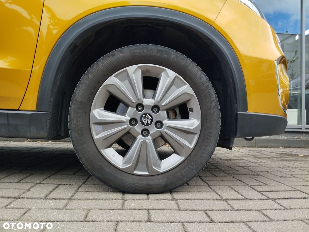 Suzuki Vitara 1.4 Boosterjet SHVS Premium 2WD - 17