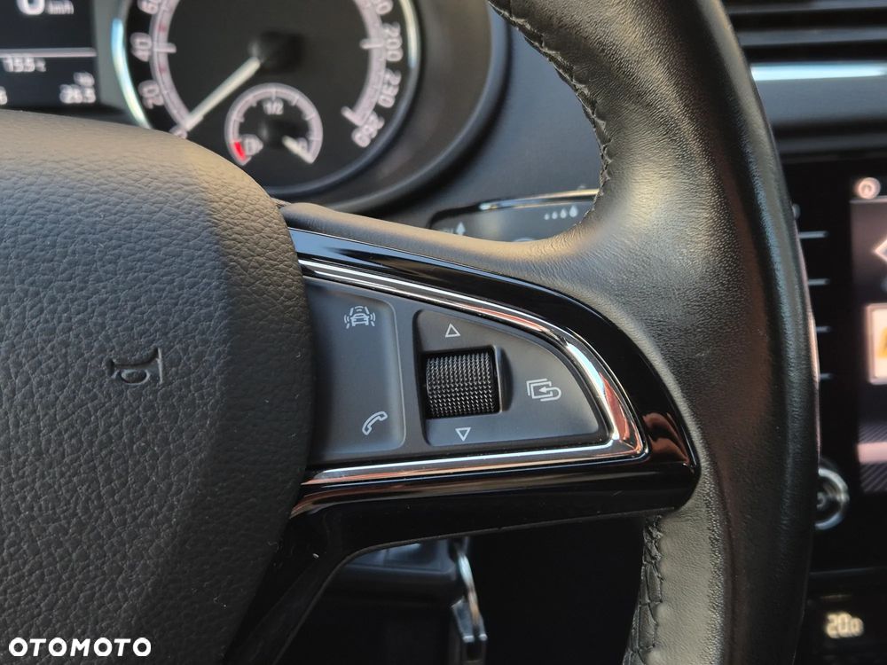 Skoda Octavia 1.4 TSI Ambition - 22