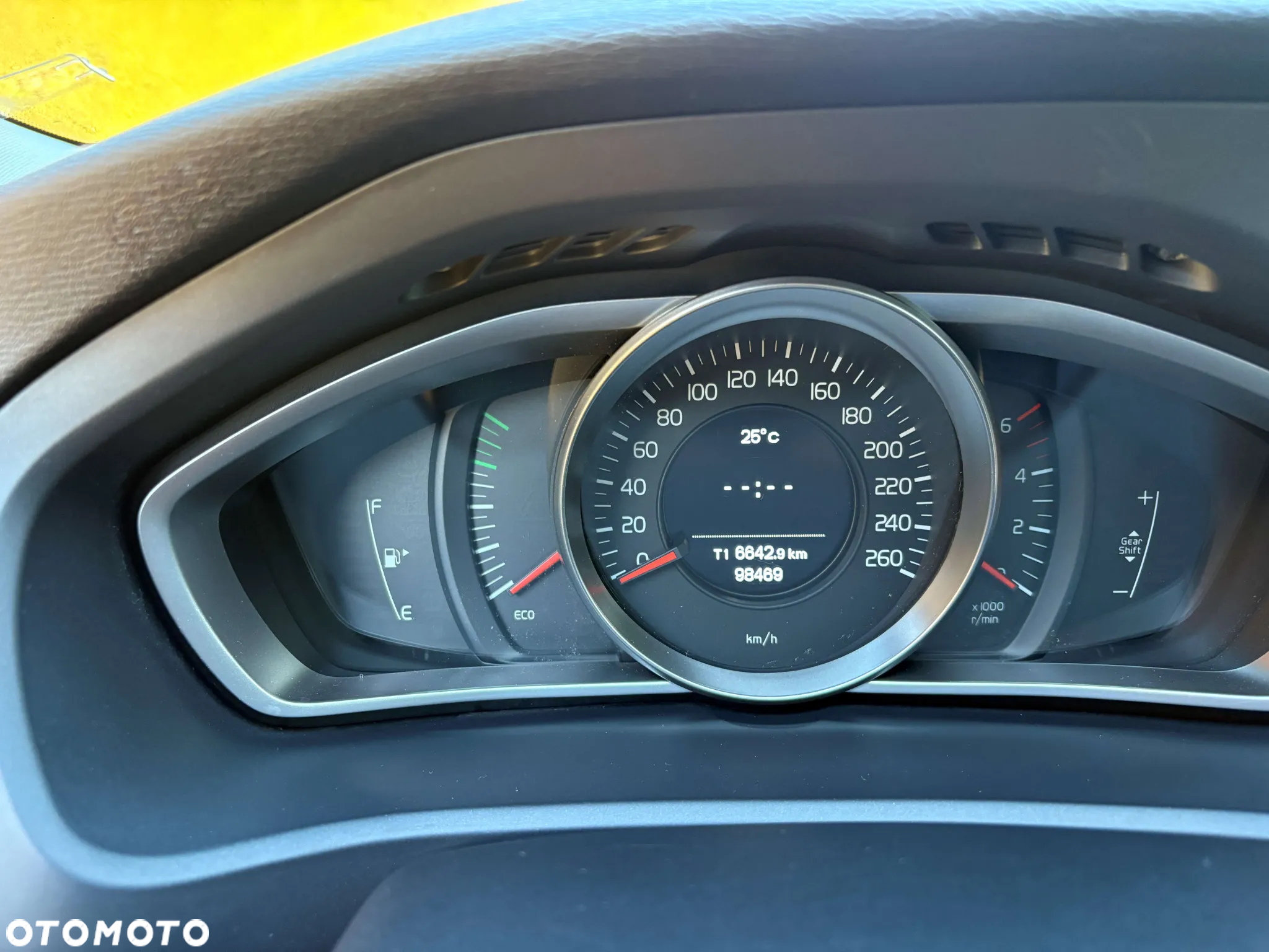 Volvo V40 D3 Drive-E Kinetic - 5