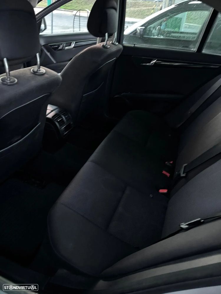 Mercedes-Benz C 220 CDi Avantgarde - 23