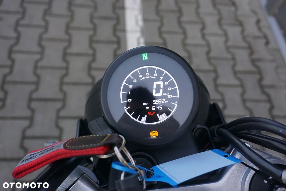 Brixton Crossfire - 3