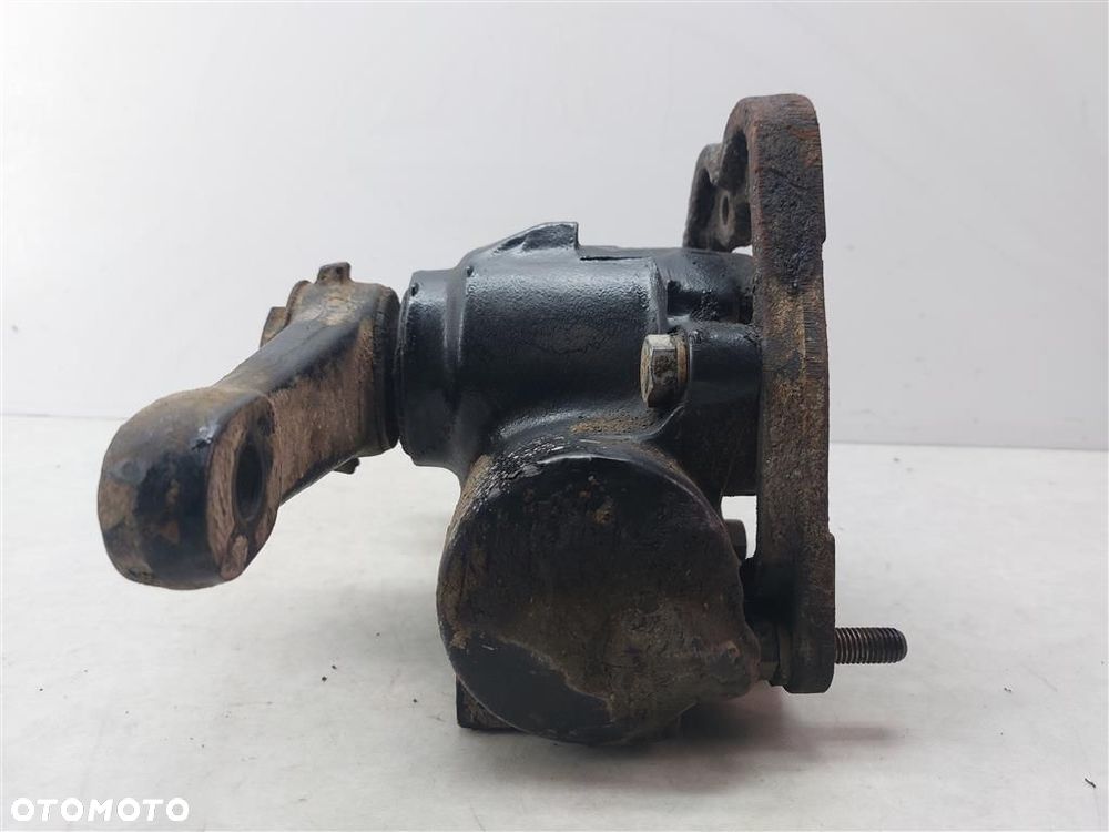 Przekładnia MAGLOWNICA kierownicza Nissan Trade 3.0 1990-2001R - 3