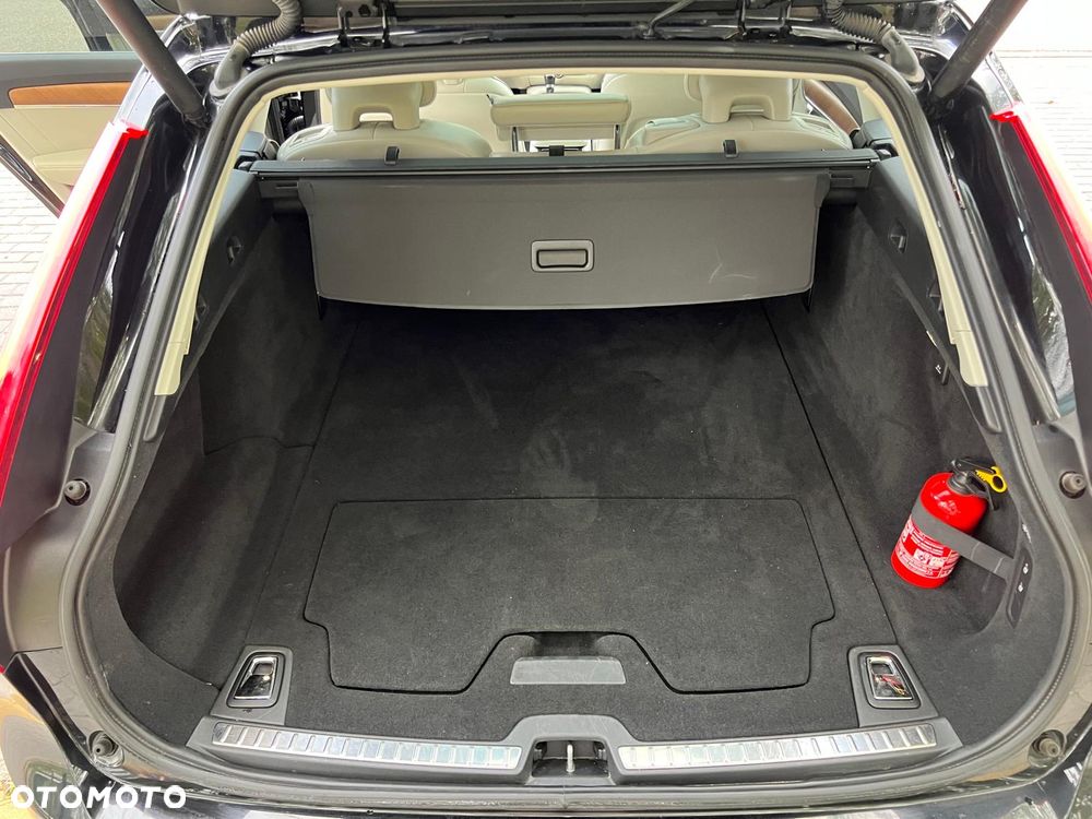 Volvo V90 - 24