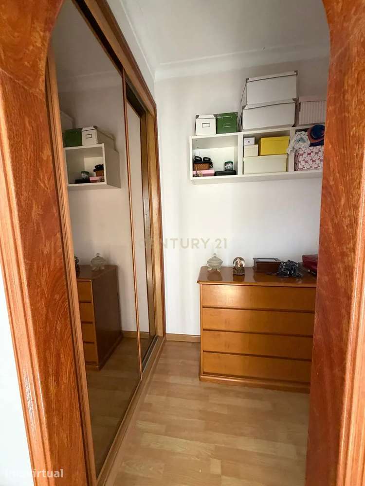 T2+1 com Sótão Totalmente Aproveitado, Varandas e Vista Desafogada par - Grande imagem: 5/19
