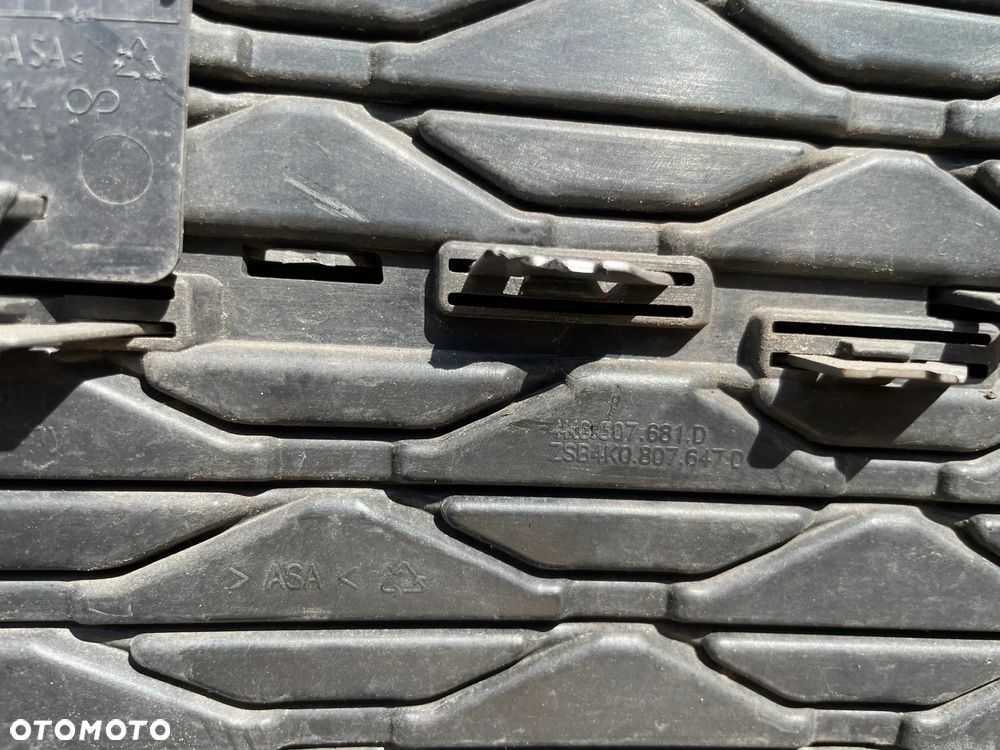 Oryginalny Zderzak Przedni Audi A6 C8 4K 4K0 Spryski PDC Grill Kratka - 12