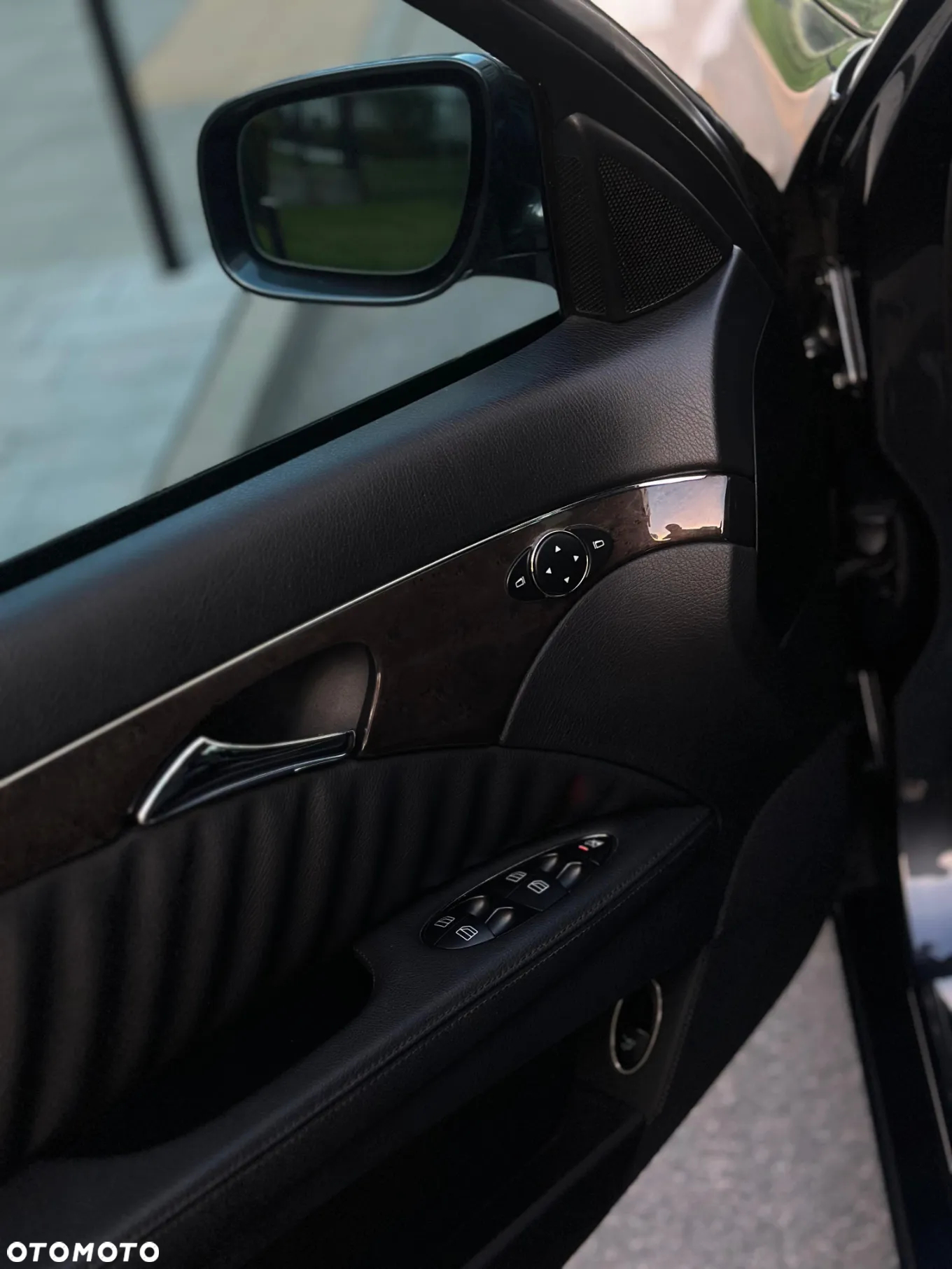 Mercedes-Benz Klasa E 320 CDI 4-Matic Avantgarde - 11