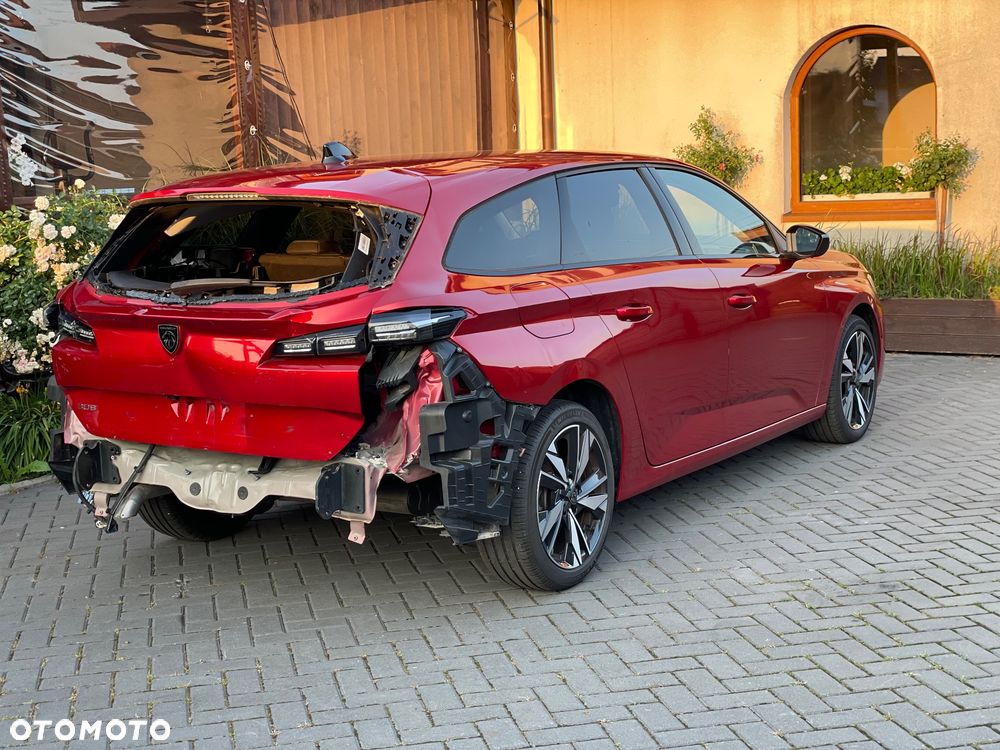 Peugeot 308 PureTech 130 GPF Stop & Start Allure Business-Paket - 14