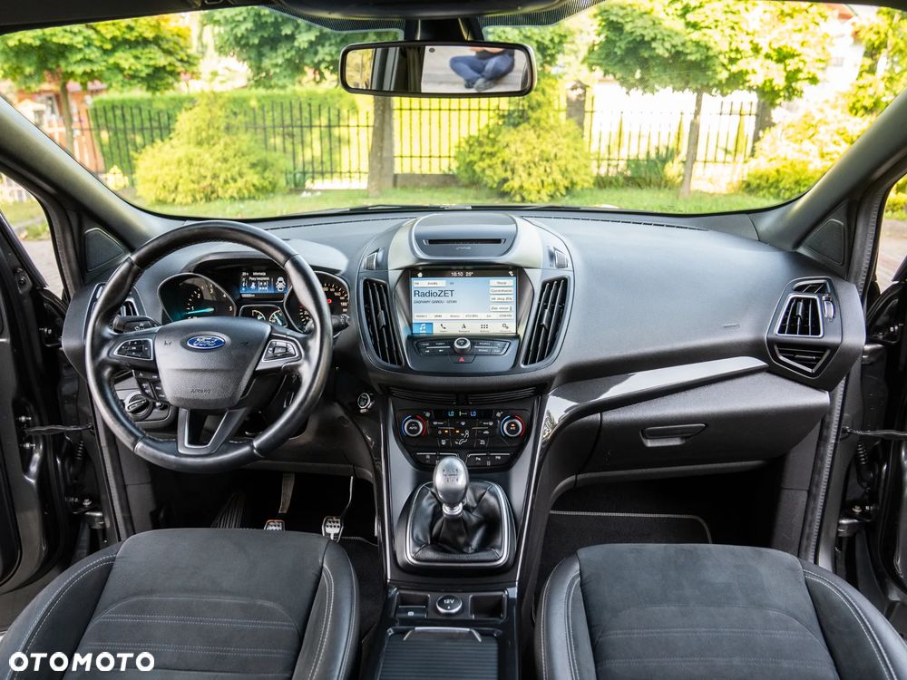 Ford Kuga 2.0 TDCi FWD ST-Line - 31