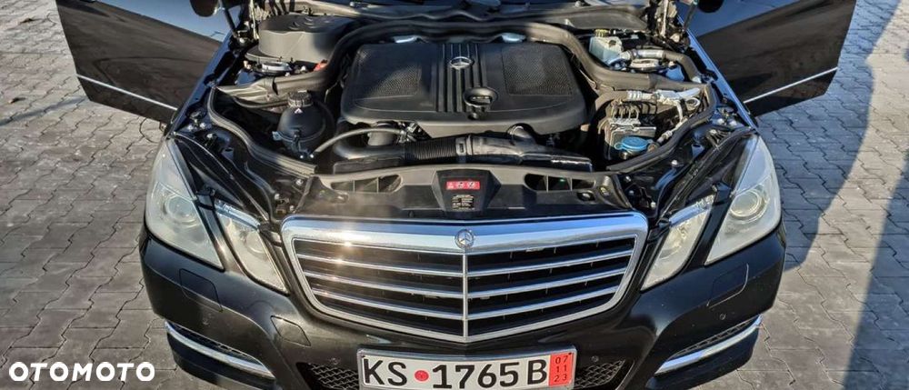 Mercedes-Benz Klasa E 250 CDI DPF BlueEFFICIENCY 7G-TRONIC Elegance - 16