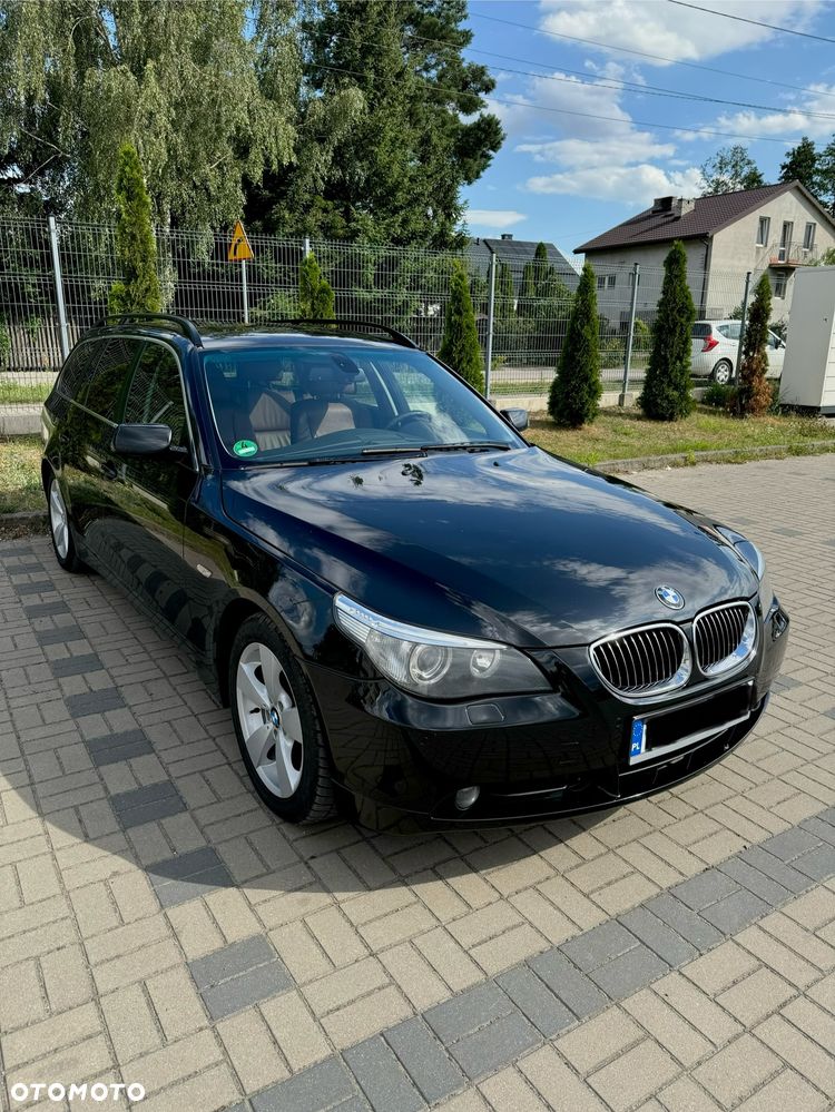BMW 5 Series 2006 photo 2
