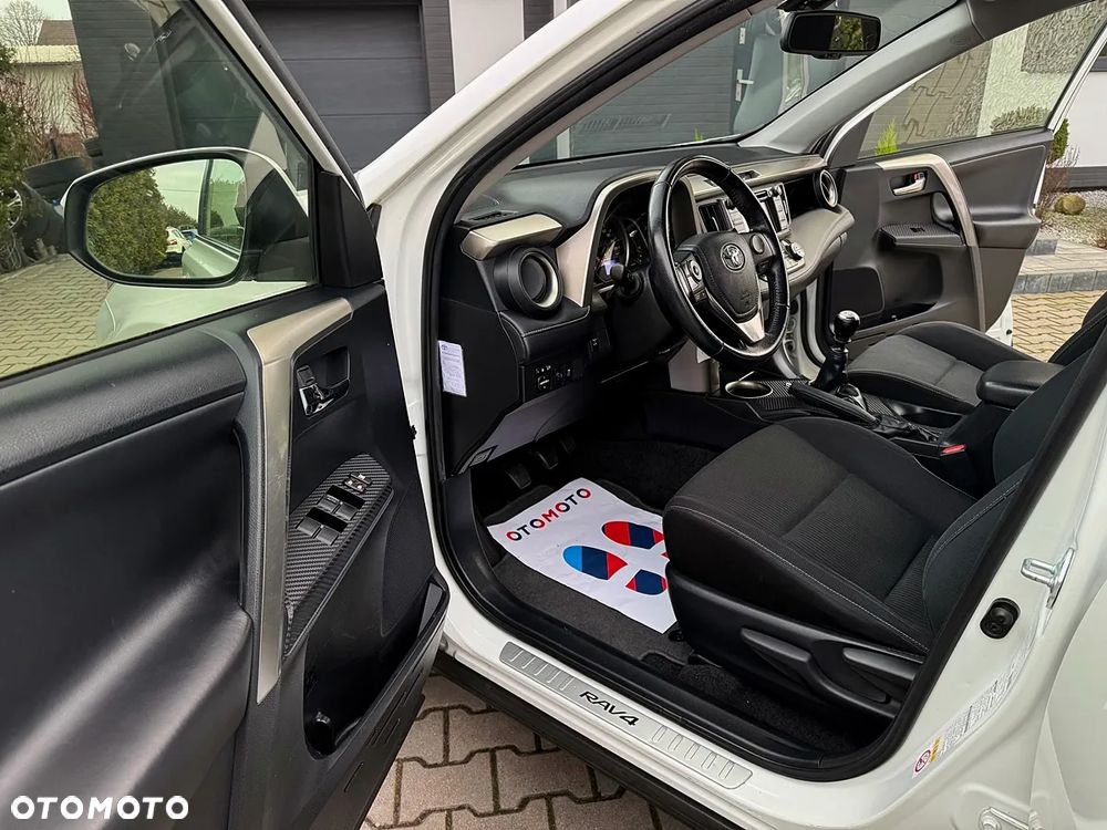 Toyota RAV4 2.0 4x4 Executive - 16