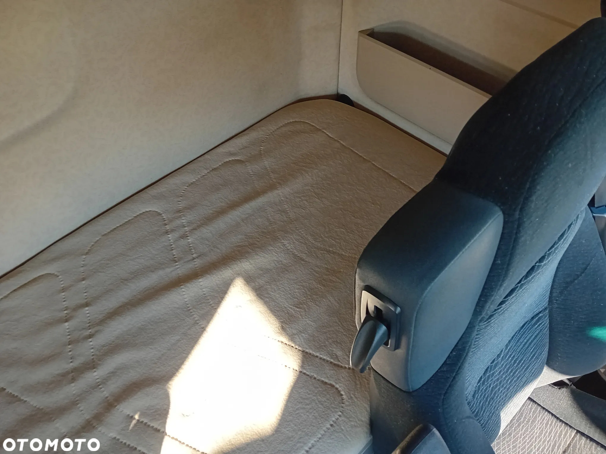 Mercedes-Benz ACTROS 5 1851 LD - 17
