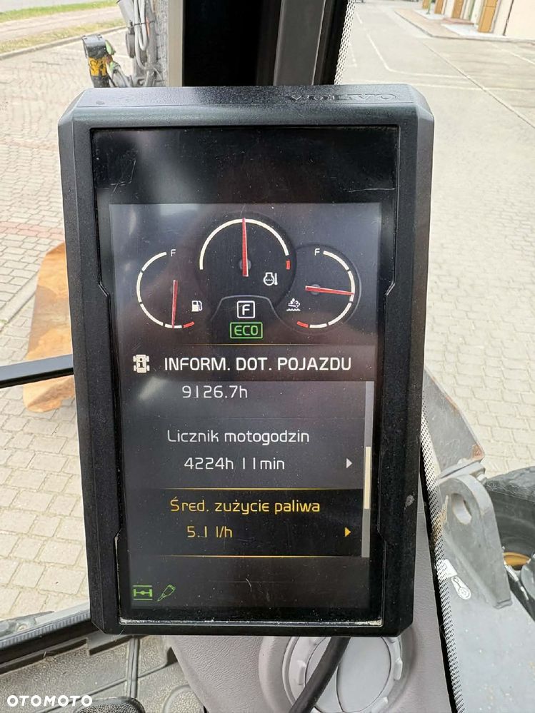 Volvo EWR 150E ROTOTILT ENGCON SYSTEM 3D ZESTAW 4 ŁYŻKI, NÓŻ, SZCZOTKA - 26
